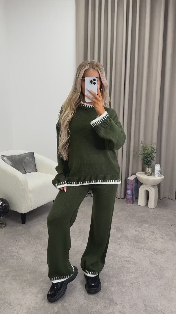 Mira Knit Set
