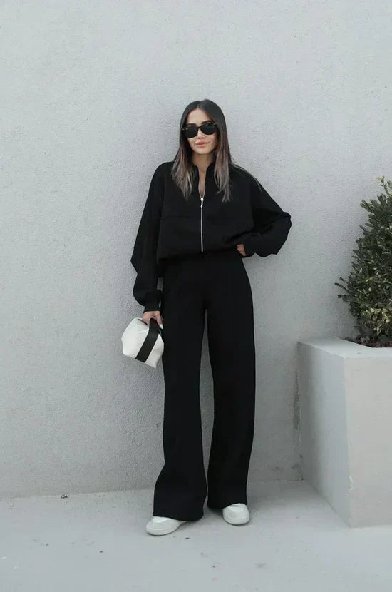 Straight fit essential