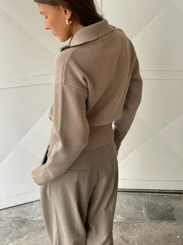 Aveline Jacke